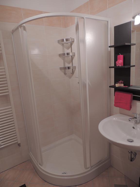 Apartment Alvarium Kobarid Oda fotoğraf
